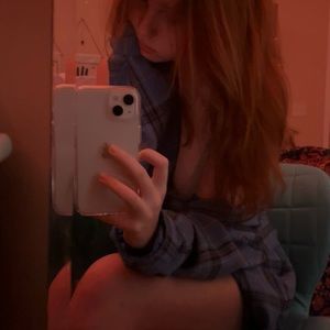 Meet your Posher, Riley